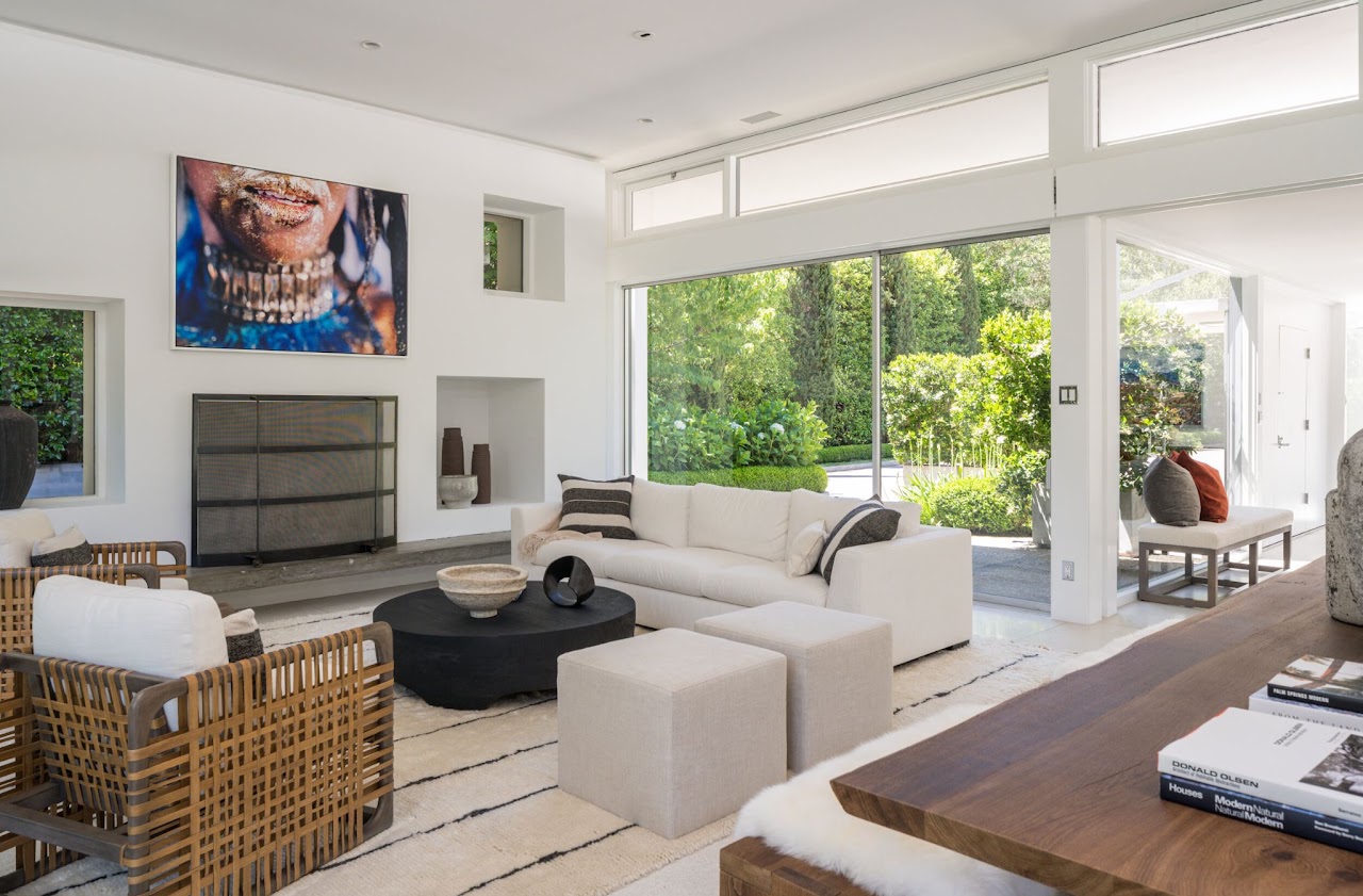 Anderson Residence photo 9